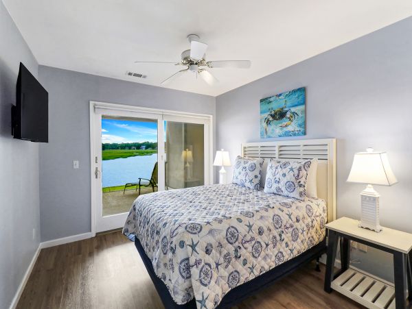 Hilton Head Beautiful Townhouse Sleeps Guests