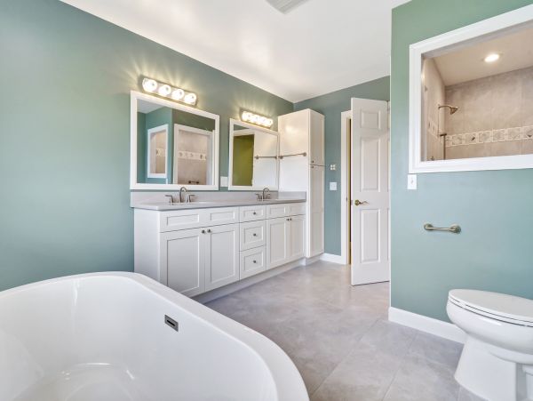 Hilton Head Beautiful Townhouse Sleeps Guests