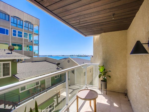 New Mission Beach Villa Great Rates