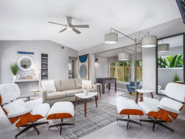 Beautiful Contemporary Home Fully Renovated with Saltwater Pool in Sarasota