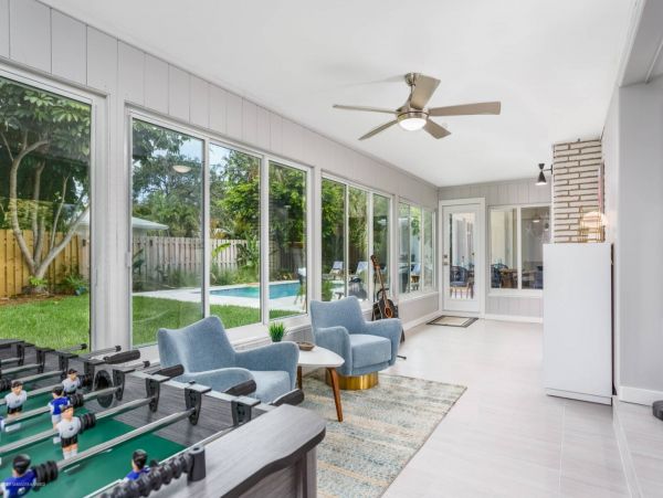 Beautiful Contemporary Home Fully Renovated with Saltwater Pool in Sarasota