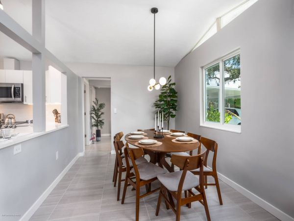 Beautiful Contemporary Home Fully Renovated with Saltwater Pool in Sarasota