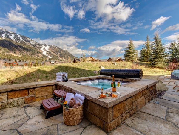 Luxury Jackson Hole 5 Bedroom Home