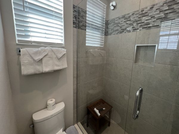 Water Views Cortez Vacation Home Sleeps 8 Guests