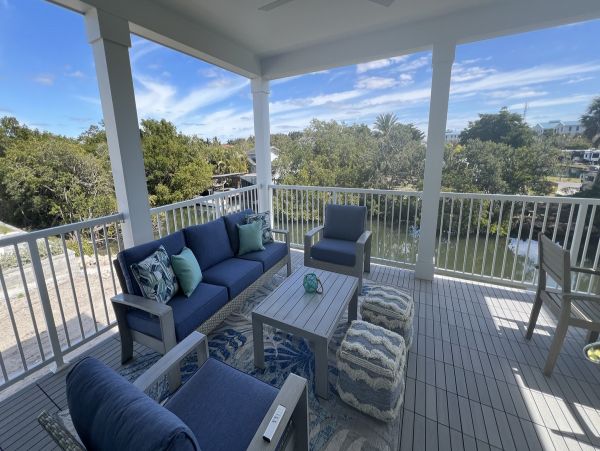 Water Views Cortez Vacation Home Sleeps 8 Guests