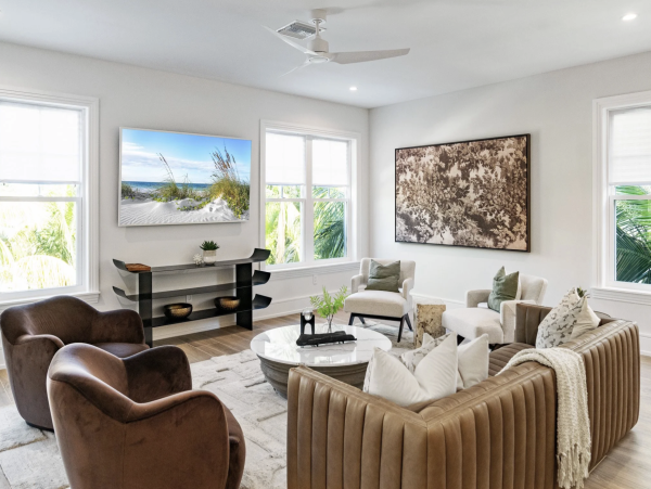 Lido Key Ten Bedroom Steps to  Beach Luxury Rental Walk to St. Armands Circle WOW!