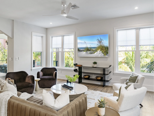 Lido Key Ten Bedroom Steps to  Beach Luxury Rental Walk to St. Armands Circle WOW!