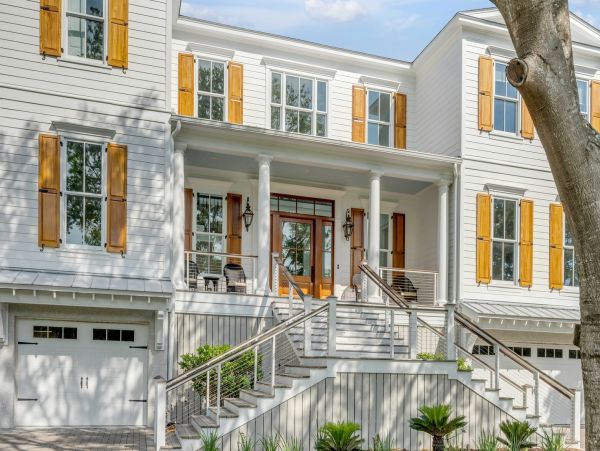 Magnificent Seven Bedroom Estate on the Idyllic Isle of Palms