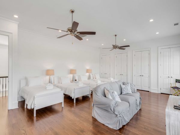 Magnificent Seven Bedroom Estate on the Idyllic Isle of Palms