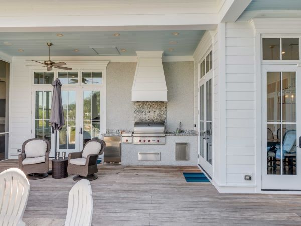 Magnificent Seven Bedroom Estate on the Idyllic Isle of Palms