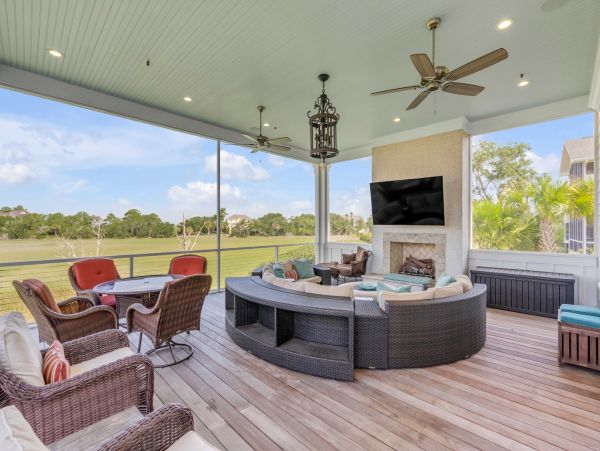 Magnificent Seven Bedroom Estate on the Idyllic Isle of Palms