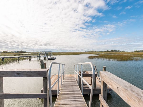 Magnificent Seven Bedroom Estate on the Idyllic Isle of Palms