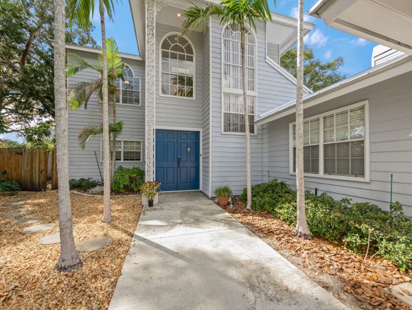 Siesta Key Vacation Rental Luxury 4-Bedroom Canal-Front Home with Pool & Dock