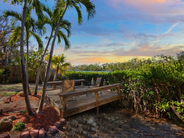 Siesta Key Vacation Rental Luxury 4-Bedroom Canal-Front Home with Pool & Dock