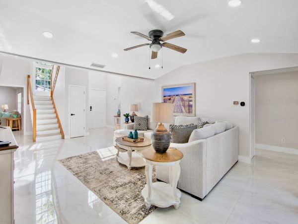 Siesta Key Vacation Rental Luxury 4-Bedroom Canal-Front Home with Pool & Dock