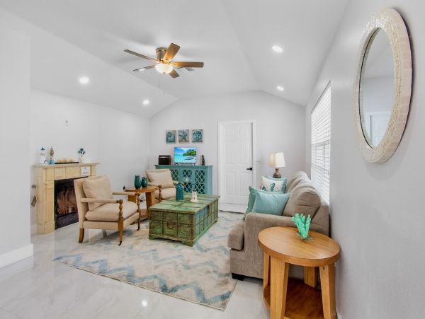 Siesta Key Vacation Rental Luxury 4-Bedroom Canal-Front Home with Pool & Dock