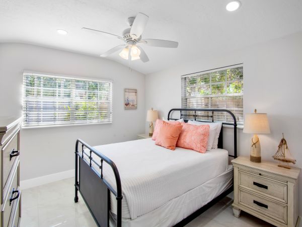 Siesta Key Vacation Rental Luxury 4-Bedroom Canal-Front Home with Pool & Dock