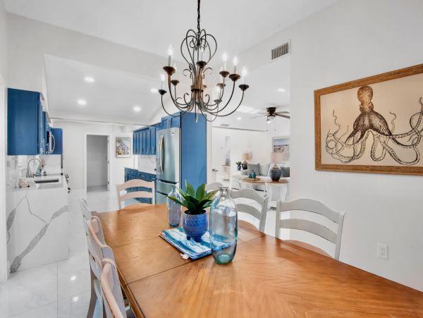 Siesta Key Vacation Rental Luxury 4-Bedroom Canal-Front Home with Pool & Dock
