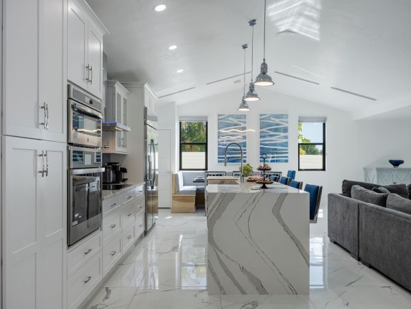 Lovely Cape Coral Vacation Home Sleeps Ten Guests