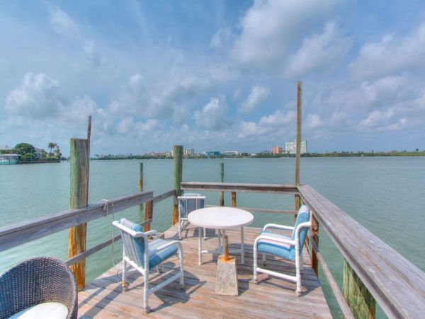Lovely Clearwater 1 Bedroom Rental Bay Views