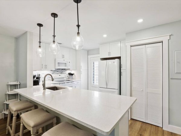 Lovely Condo with 3 Bedrooms & Great Amenities