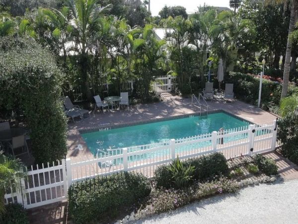 Longboat Key Two Bedroom Vacation Condo with Beach Across the Street