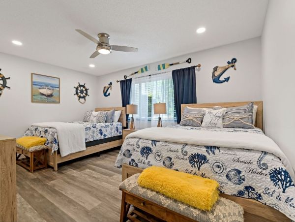 Longboat Key Two Bedroom Vacation Condo with Beach Across the Street