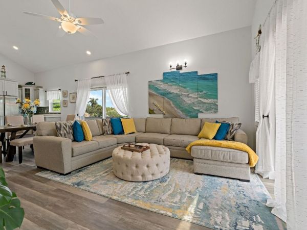 Longboat Key Two Bedroom Vacation Condo with Beach Across the Street