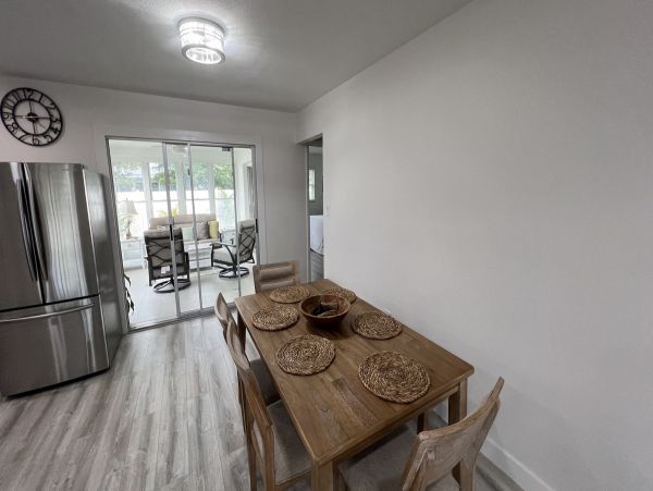 Beautiful Single-Level Home with Patio in Bradenton