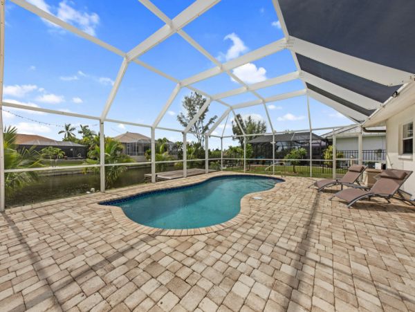 Cape Coral Vacation Home Three Bedroom