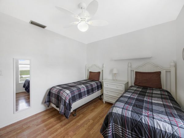 Cape Coral Vacation Home Three Bedroom