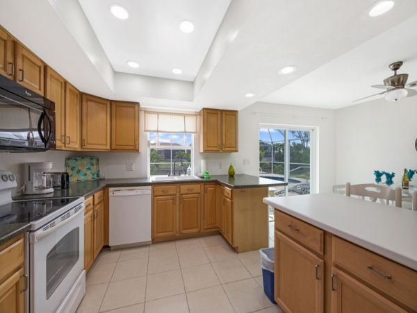 Cape Coral Vacation Home Three Bedroom