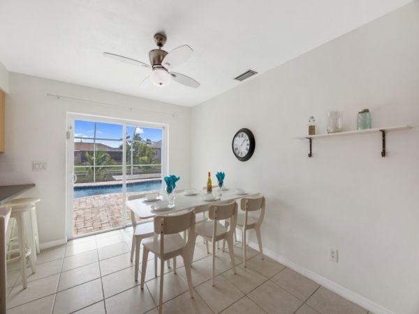 Cape Coral Vacation Home Three Bedroom