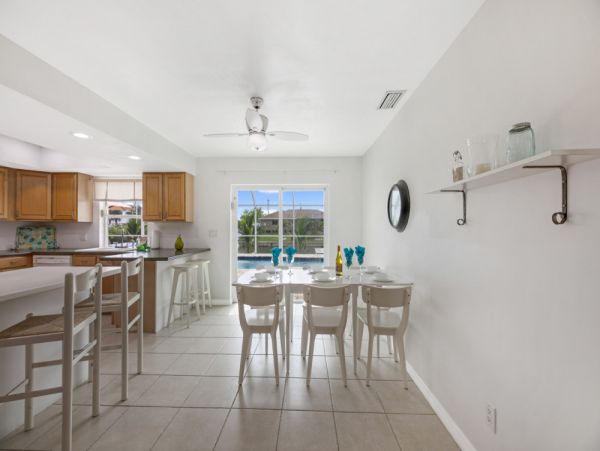 Cape Coral Vacation Home Three Bedroom