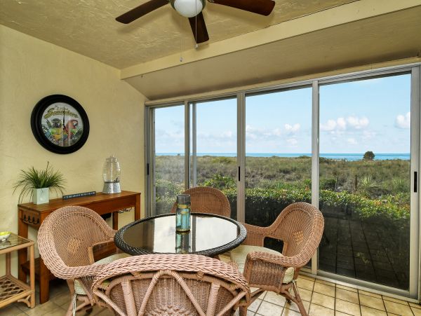 Great Vacation Condo Two bedroom in Longboat Key