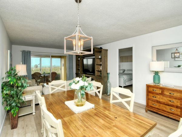Great Vacation Condo Two bedroom in Longboat Key
