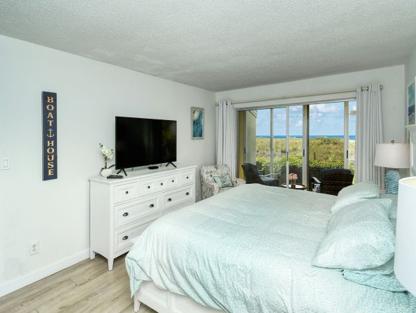 Great Vacation Condo Two bedroom in Longboat Key