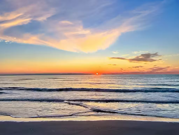 Bradenton Cottage with 2 Bedroom Near Beach