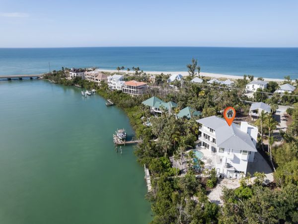 Luxury Captiva Island Vacation Rental - Gulf Coast Bayfront Villa