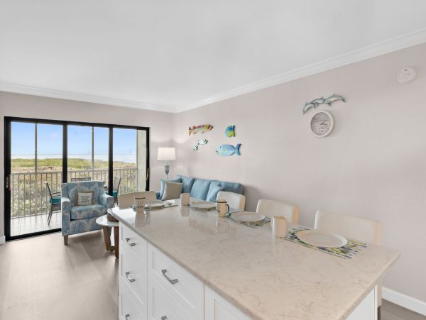 Captiva Vacation Condo Walk to Beach