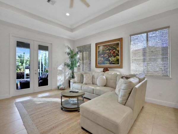 Beautiful Naples 3 Bedroom Home with Private Pool