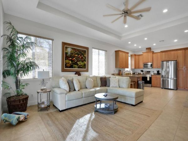Beautiful Naples 3 Bedroom Home with Private Pool