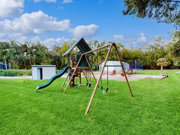 Naples Lovely 3 Bedroom Home Private Pool