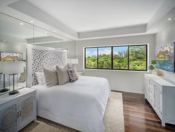 Luxury Awaits Villa in Princeville