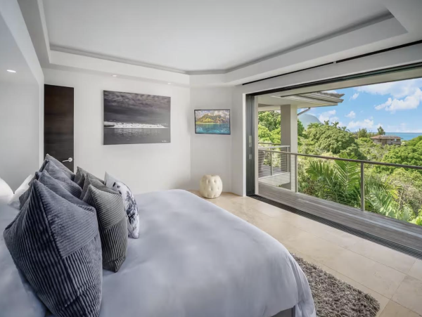 Luxury Awaits Villa in Princeville