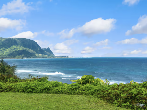 Luxury Awaits Villa in Princeville