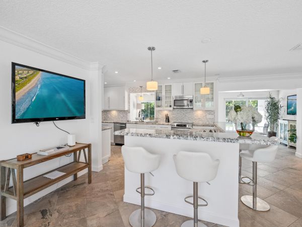 Coastal Retreat in Singer Island with Private Pool & Walkable Beach Access