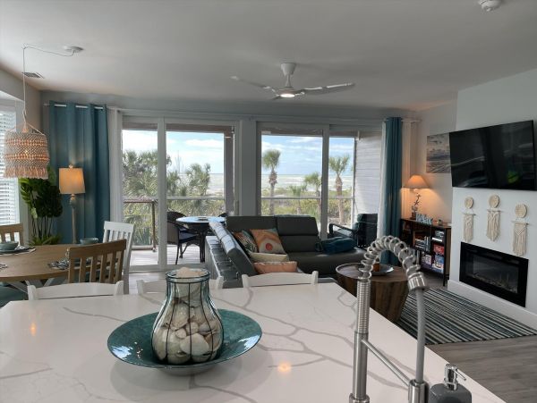 Beachfront Two Bedroom Vacation Rental in North Captiva Island