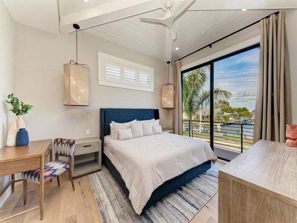 Beautiful Vacation Pool Home in Holmes Beach It Have it All!