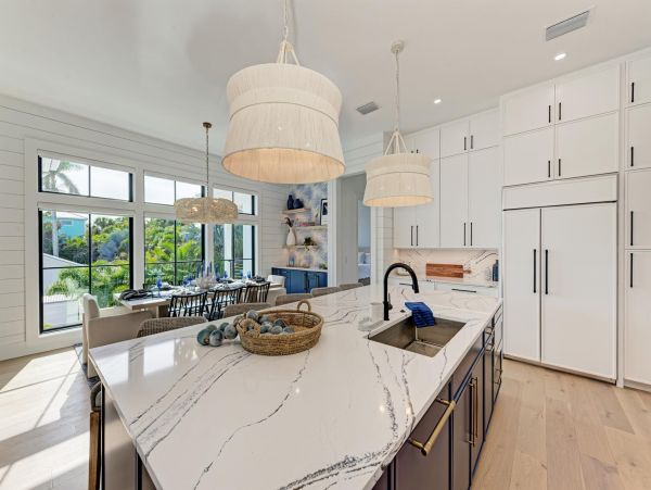 Beautiful Vacation Pool Home in Holmes Beach It Have it All!
